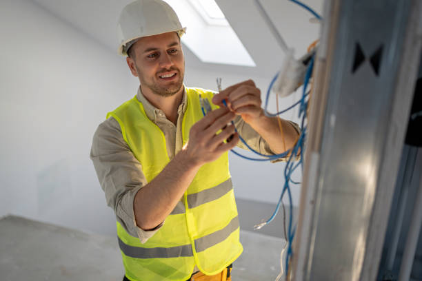 Best Emergency Electrical Repair  in East Grand Rapids, MI